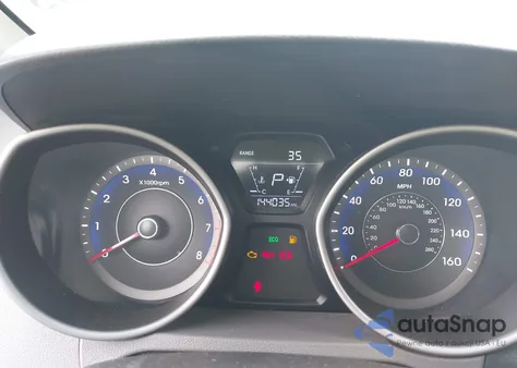 2014 Hyundai Elantra Se (Ulsan Plant) z USA, uszkodzony, nr VIN KMHDH4AE8EU097505